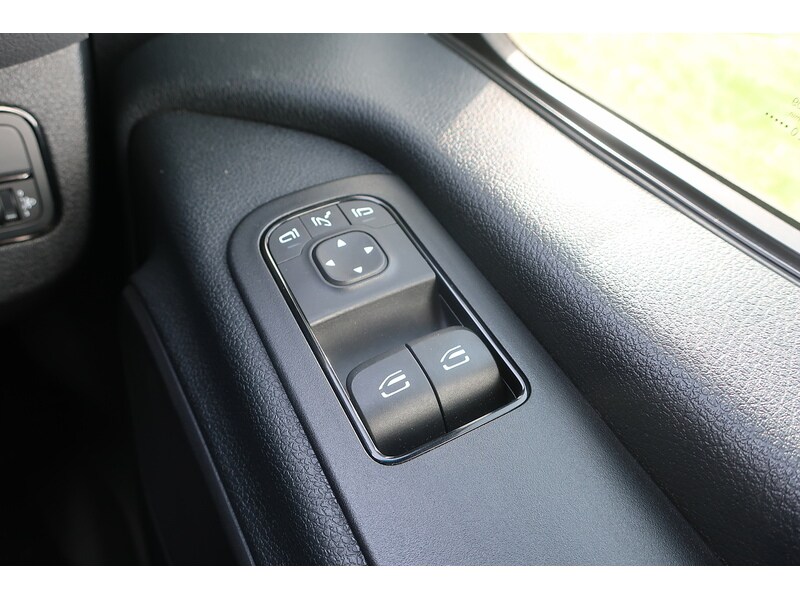 Used Mercedes-Benz Sprinter 2020 for sale - 77766000: Photo 31