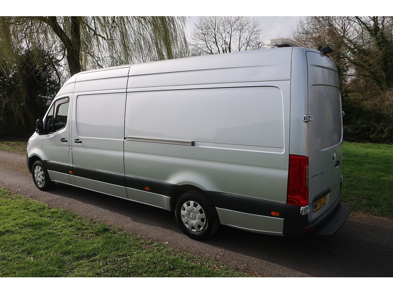 Used Mercedes-Benz Sprinter 2020 for sale - 77766000: Photo 5