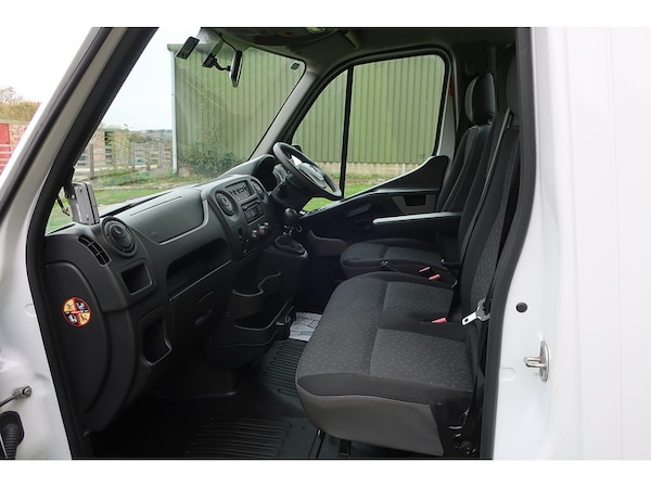 Used Vauxhall Movano 2018 for sale - 76210976: Photo 20