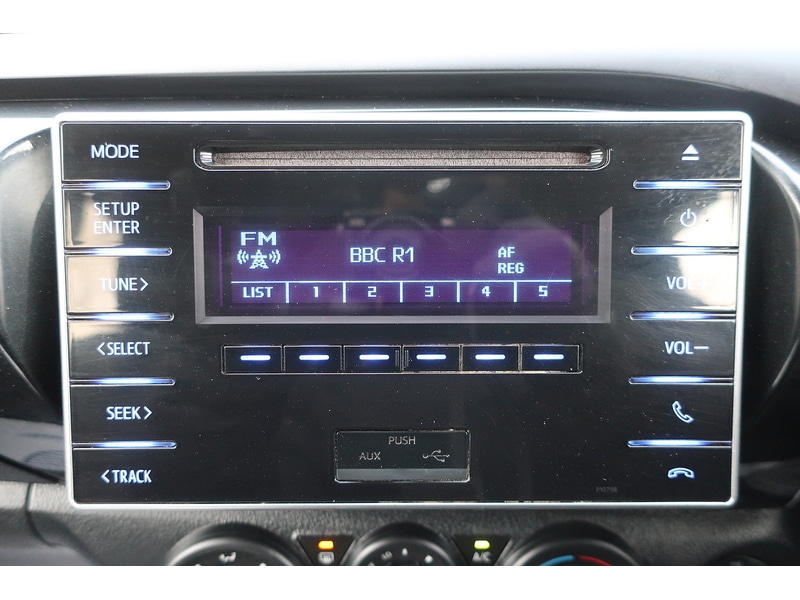 Used Toyota Hilux 2020 for sale - 77153939: Photo 19