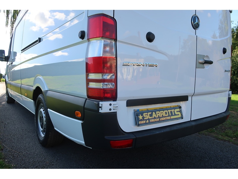 Used Mercedes-Benz Sprinter 2017 for sale - 76029736: Photo 8