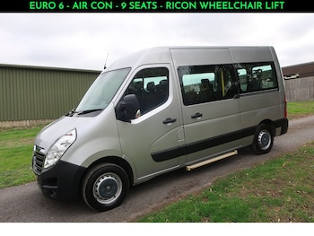 Vauxhall - Movano
