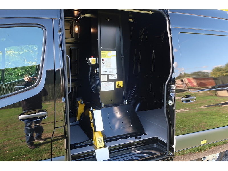 Used Mercedes-Benz Sprinter 2023 for sale - 75823534: Photo 16