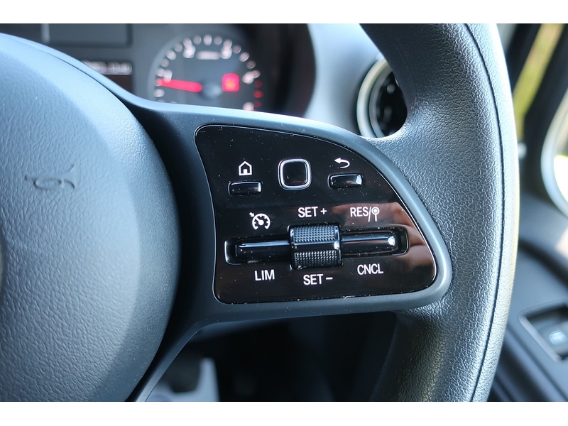 Used Mercedes-Benz Sprinter 2023 for sale - 75823534: Photo 32