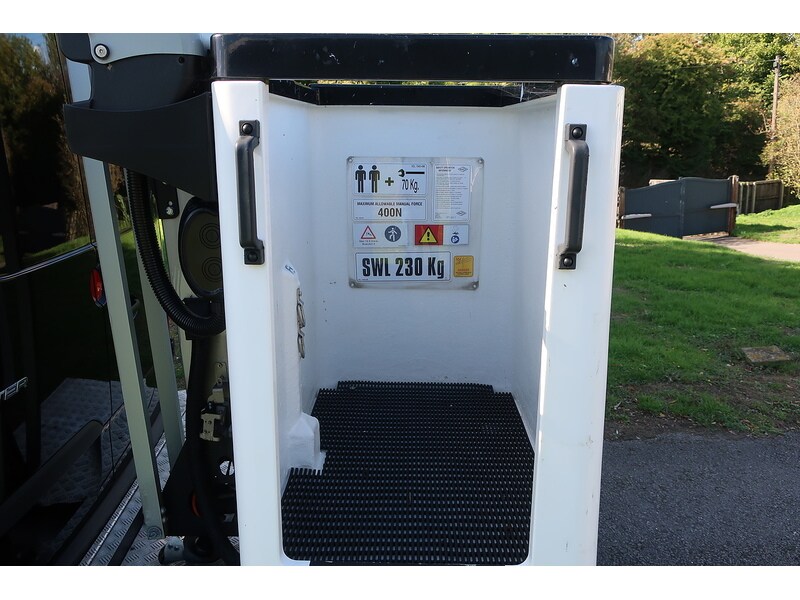 Used Mercedes-Benz Sprinter 2023 for sale - 75823534: Photo 8