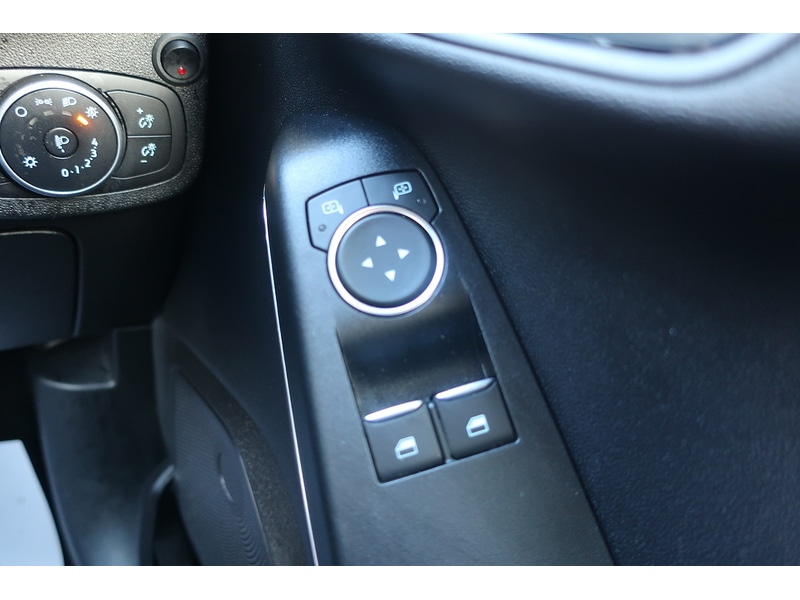 Used Ford Fiesta 2019 for sale - 76368286: Photo 28