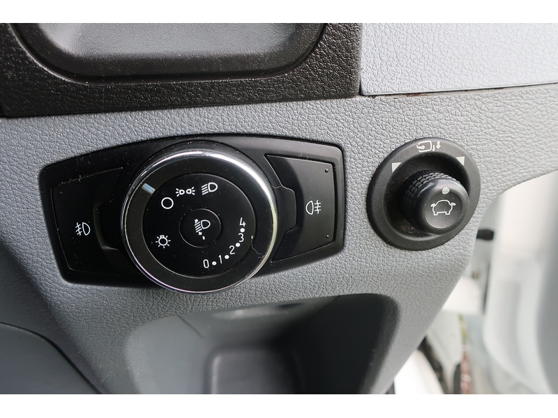 Used Ford Transit 2015 for sale - 77200872: Photo 29