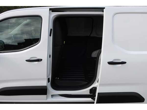 Used Toyota ProAce 2022 for sale - 75347831: Photo 15