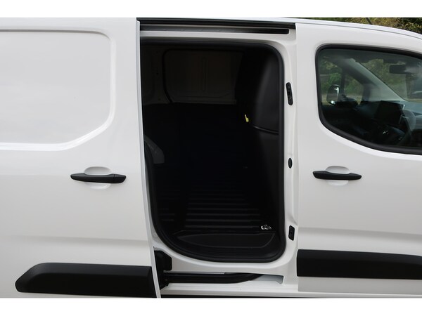 Used Toyota ProAce 2022 for sale - 75347831: Photo 21