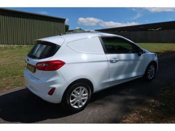 Used Ford Fiesta Van 2019 for sale - 74638035: Photo