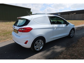 Used Ford Fiesta Van 2020 for sale - 75331074: Photo