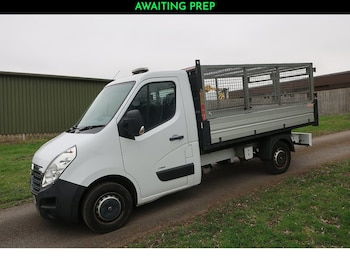 Vauxhall Movano feature image