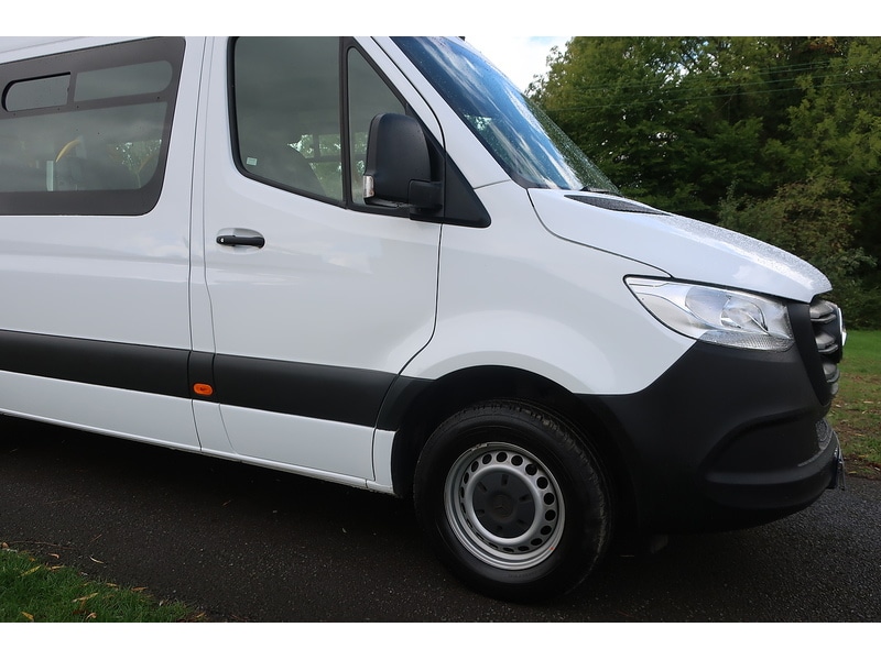 Vehicle 33