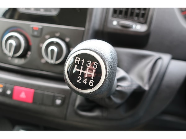 Used Peugeot Boxer 2017 for sale - 73913650: Photo 34