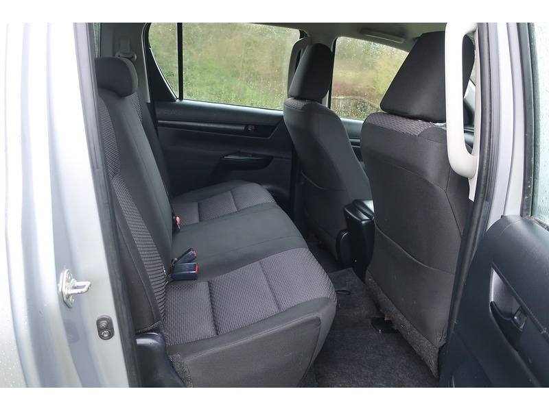 Used Toyota Hilux 2020 for sale - 77153998: Photo 16