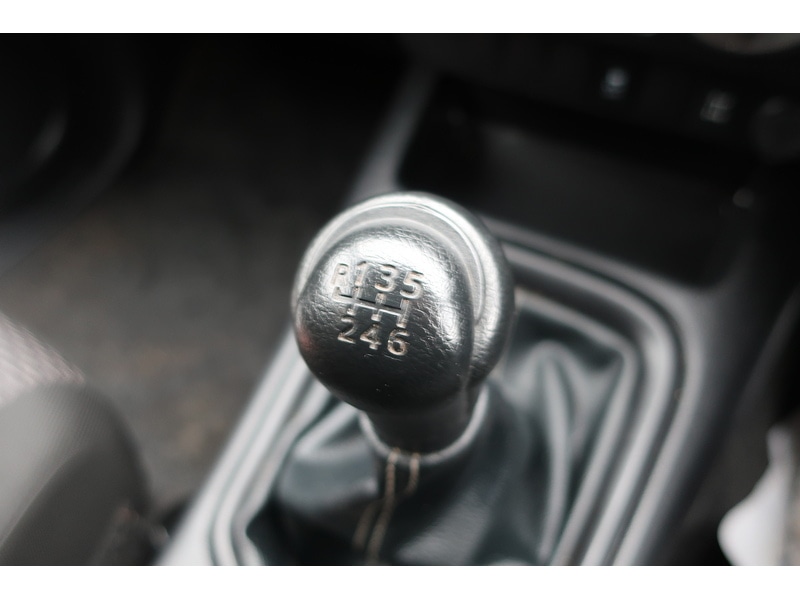 Used Toyota Hilux 2020 for sale - 77153998: Photo 21