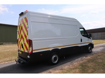 Used Iveco Daily 2024 for sale - 79434249: Photo