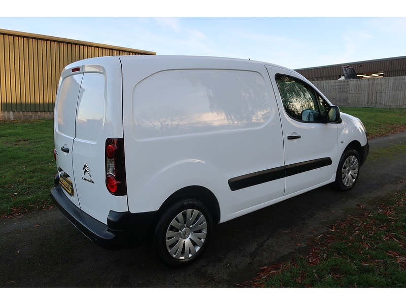 Used Citroen Berlingo 2017 for sale - 76712116: Photo 2