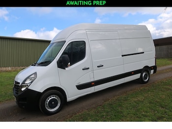 Vauxhall Movano feature image