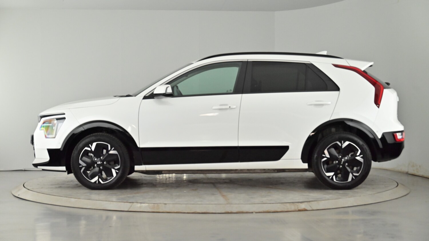 Vehicle 35