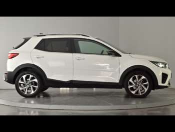 Used Kia Stonic 2021 for sale - 74117175: Photo