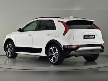 Used Kia Niro 2024 for sale - 75783808: Photo