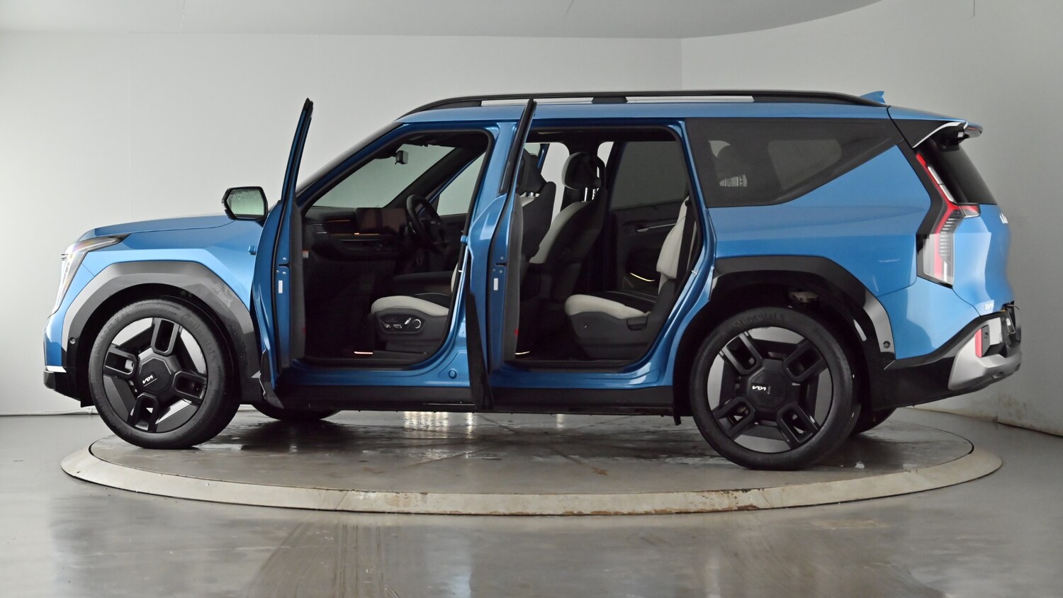 Vehicle 73