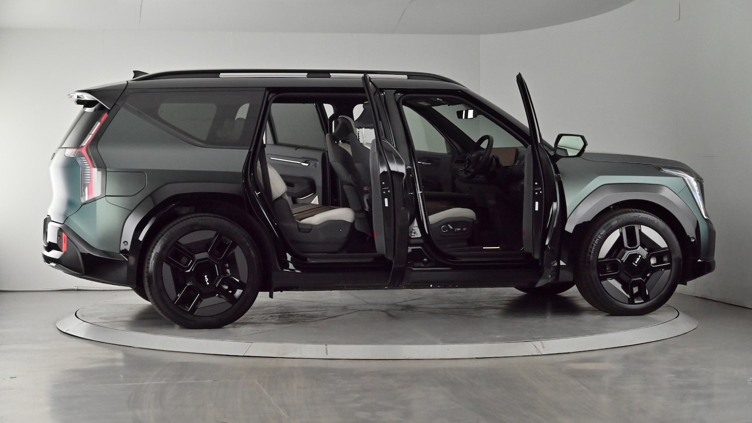 Vehicle 87