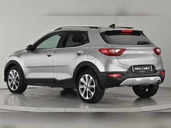 Used Kia Stonic 2024 for sale - 75438745: Photo