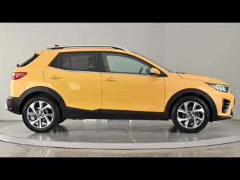 Used Kia Stonic 2023 for sale - 74104774: Photo