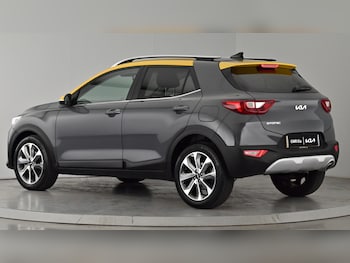 Used Kia Stonic 2023 for sale - 75438834: Photo