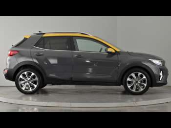 Used Kia Stonic 2023 for sale - 75123303: Photo