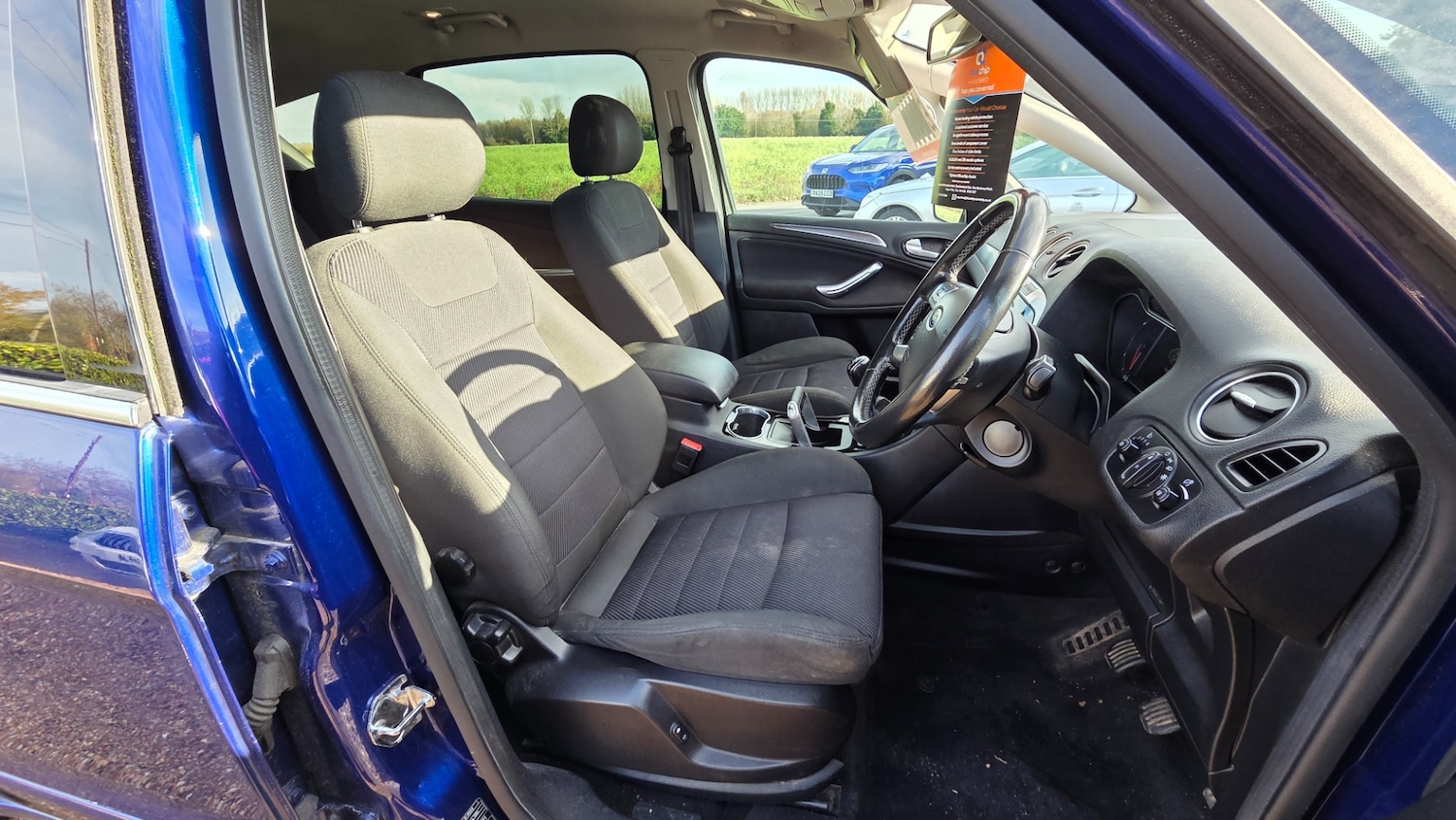 Used Ford S-Max 2015 for sale - 76638384: Photo 12