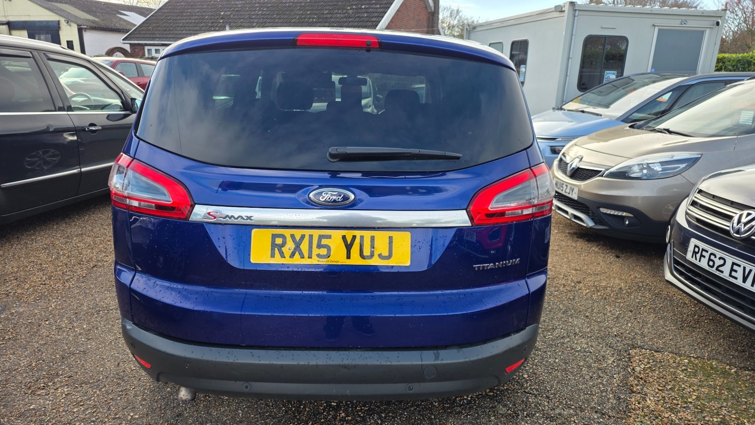 Used Ford S-Max 2015 for sale - 76638384: Photo 4