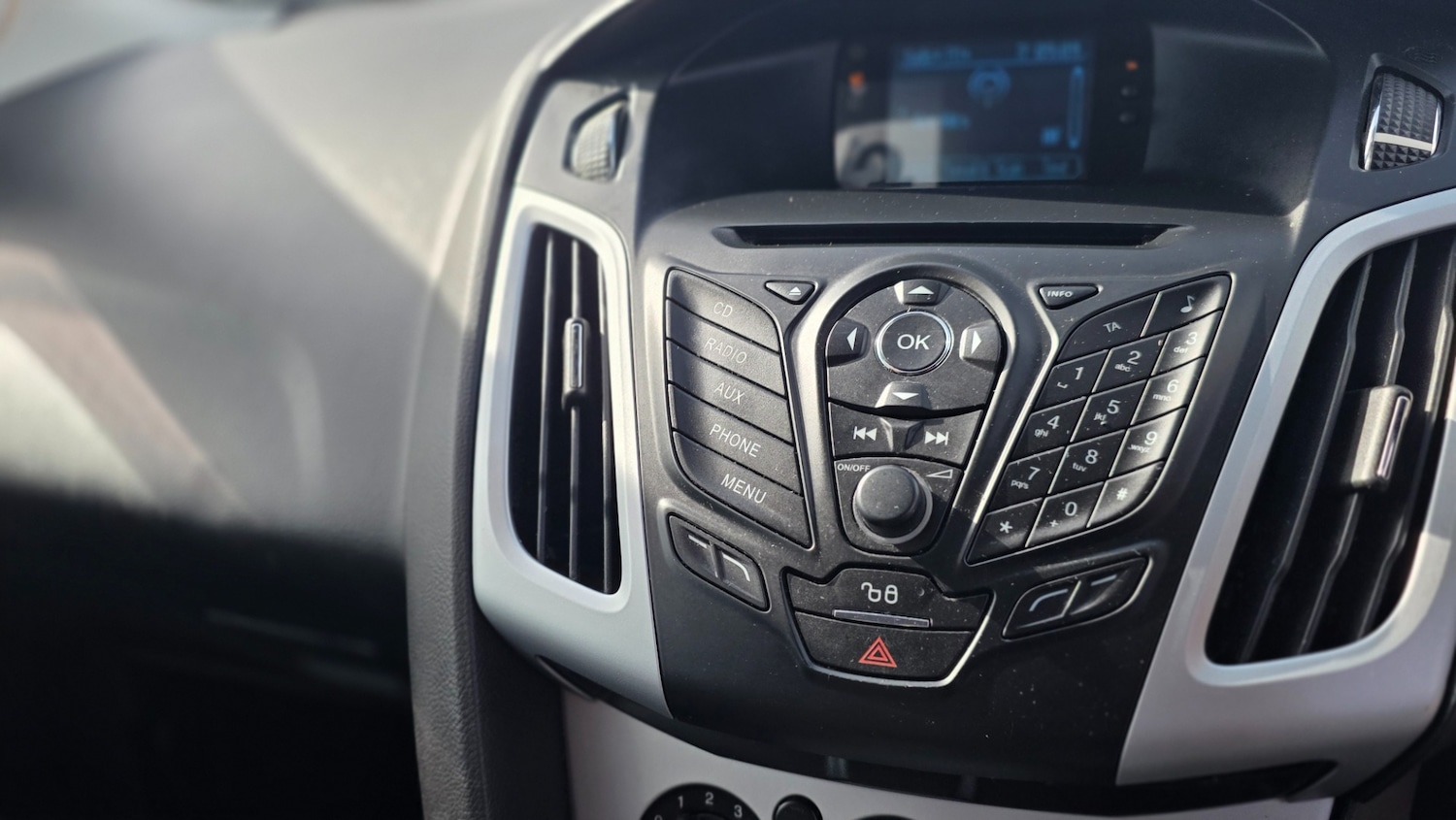 Used Ford Focus 2012 for sale - 78176858: Photo 16