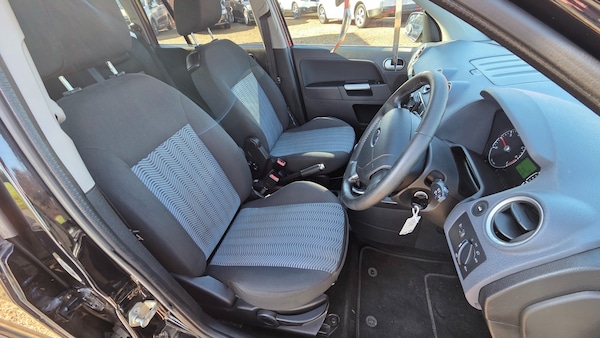 Used Ford Fusion 2011 for sale - 76115741: Photo 11