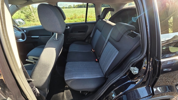 Used Ford Fusion 2011 for sale - 76115741: Photo 14