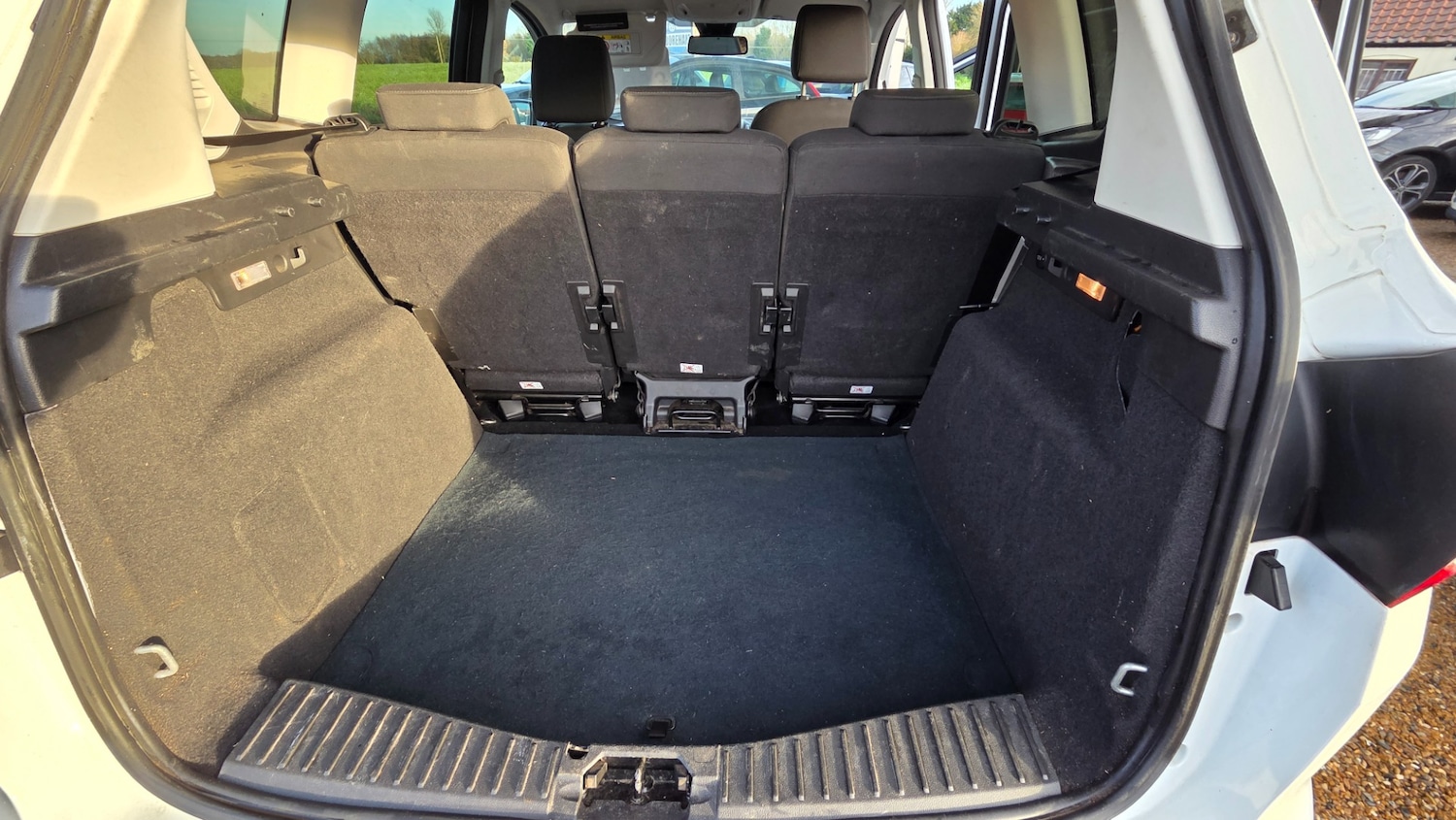 Used Ford C-Max 2015 for sale - 76844716: Photo 12