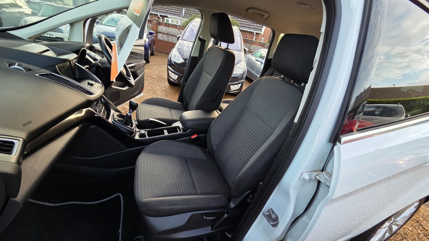 Used Ford C-Max 2015 for sale - 76844716: Photo 15