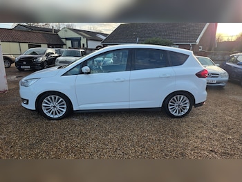 Used Ford C-Max 2015 for sale - 76844716: Photo