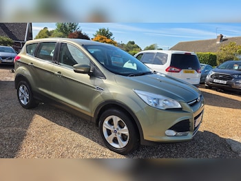 Used Ford Kuga 2015 for sale - 76115545: Photo