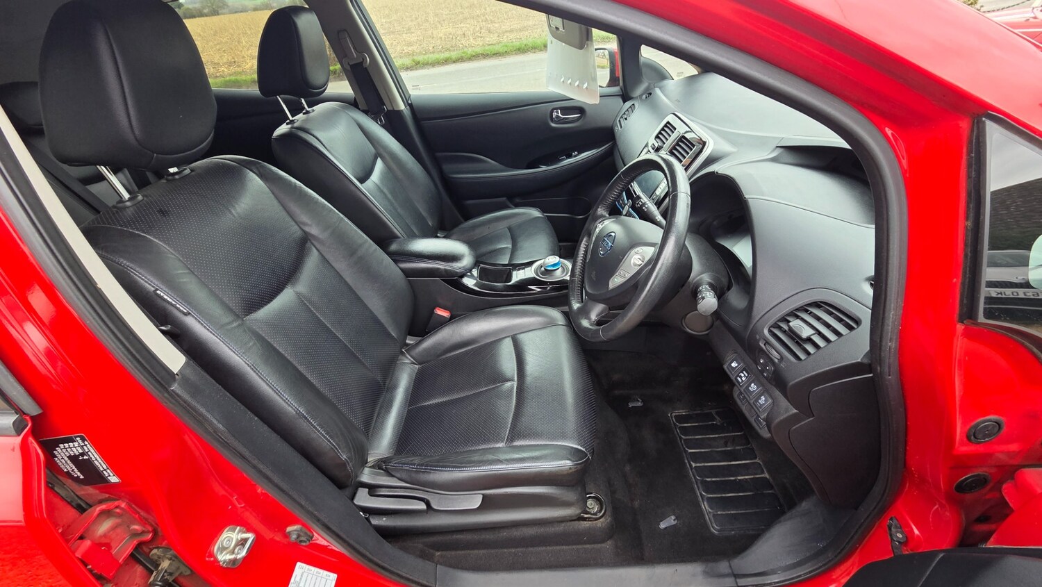 Used Nissan Leaf 2016 for sale - 77677429: Photo 12