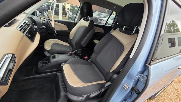 Used Citroen C4 Grand Picasso 2014 for sale - 76290541: Photo 9