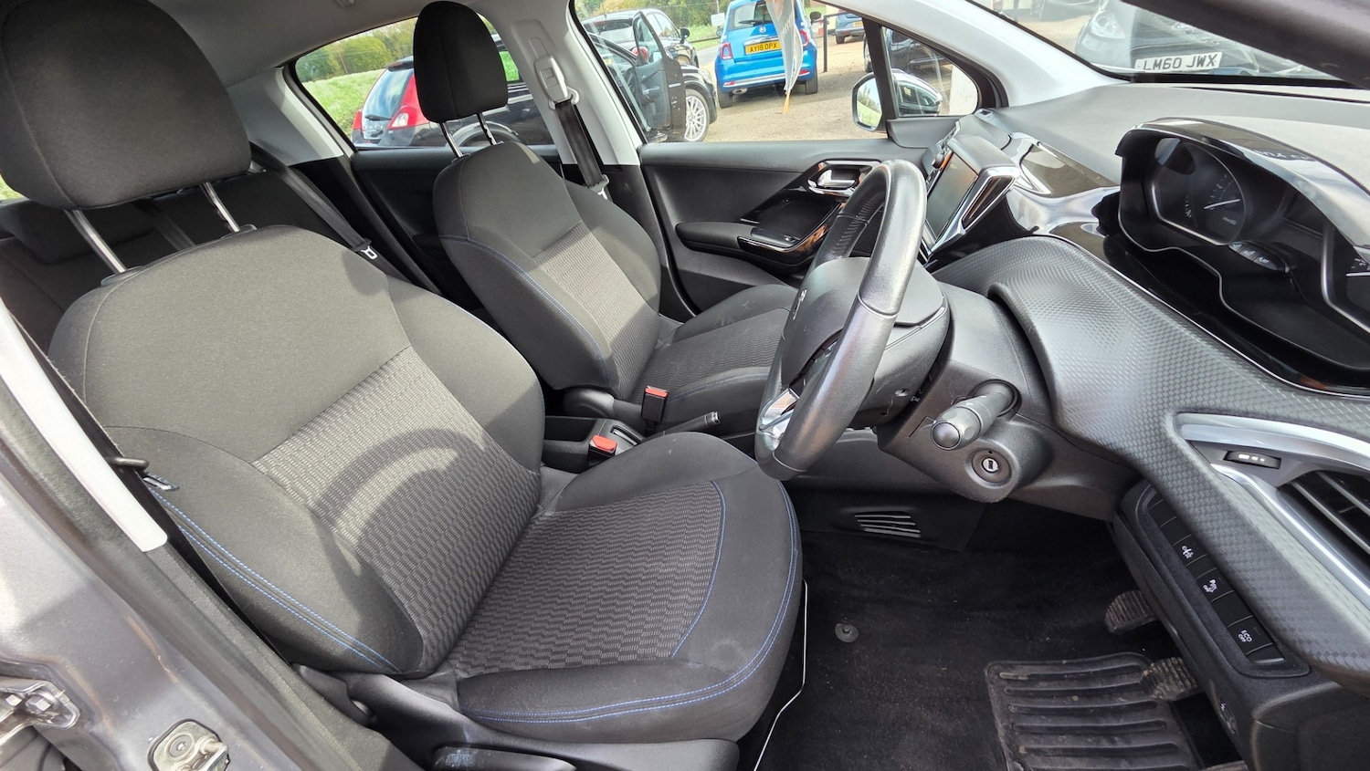 Used Peugeot 208 2019 for sale - 76357221: Photo 12