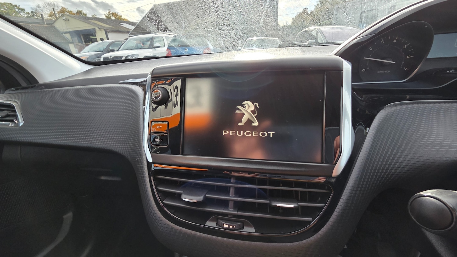 Used Peugeot 208 2019 for sale - 76357221: Photo 18