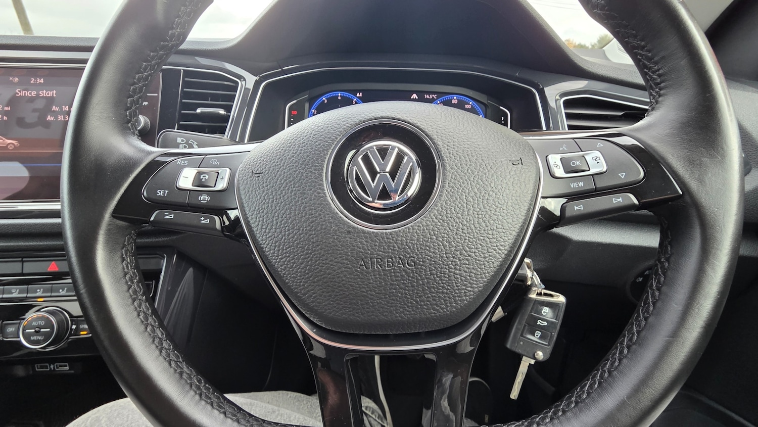 Used Volkswagen T-Roc 2019 for sale - 76468833: Photo 20
