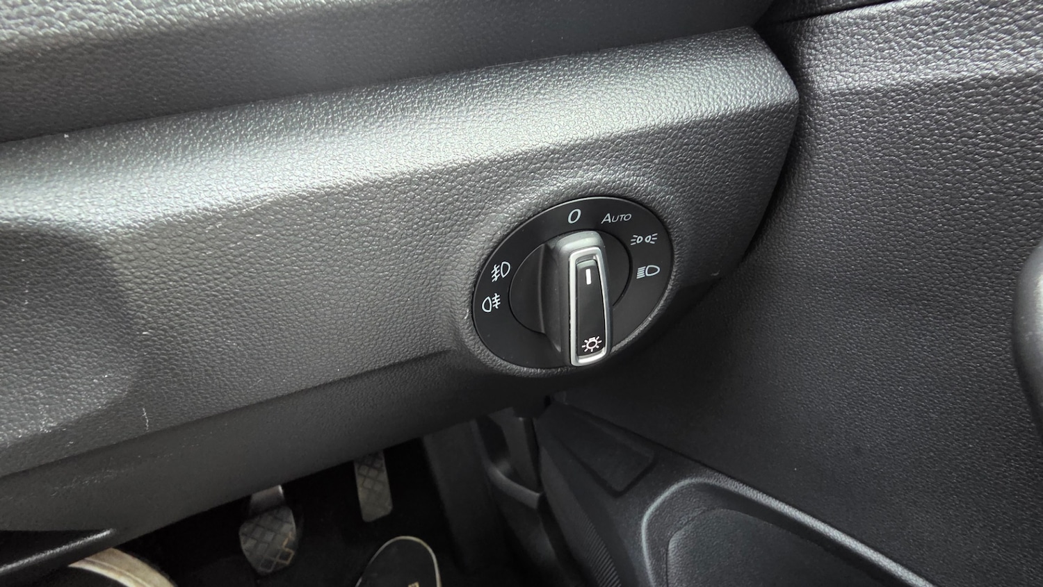 Used Volkswagen T-Roc 2019 for sale - 76468833: Photo 22