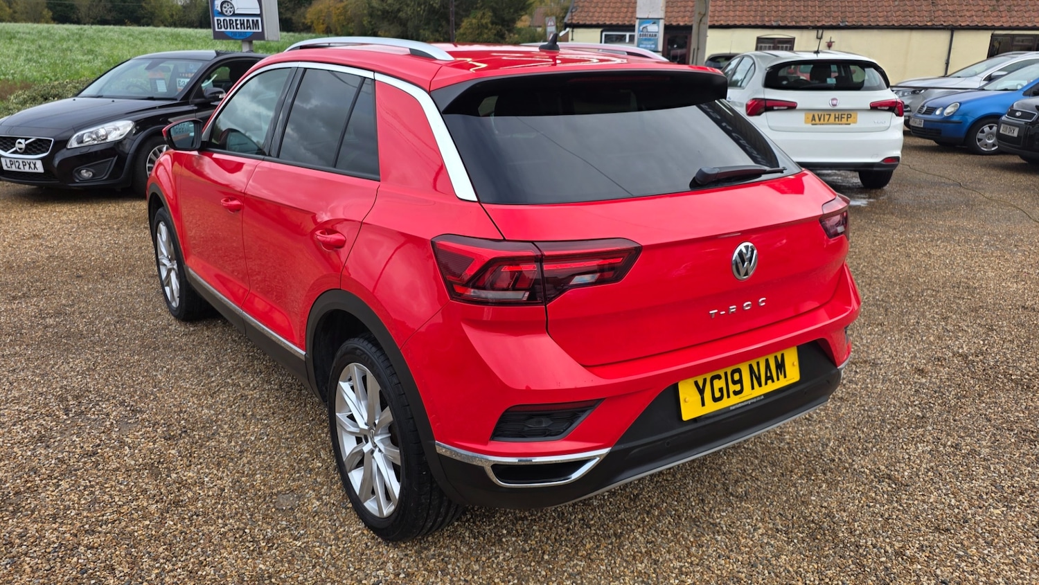 Used Volkswagen T-Roc 2019 for sale - 76468833: Photo 5