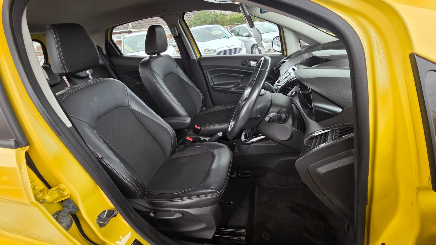 Used Ford Ecosport 2015 for sale - 78084582: Photo 10