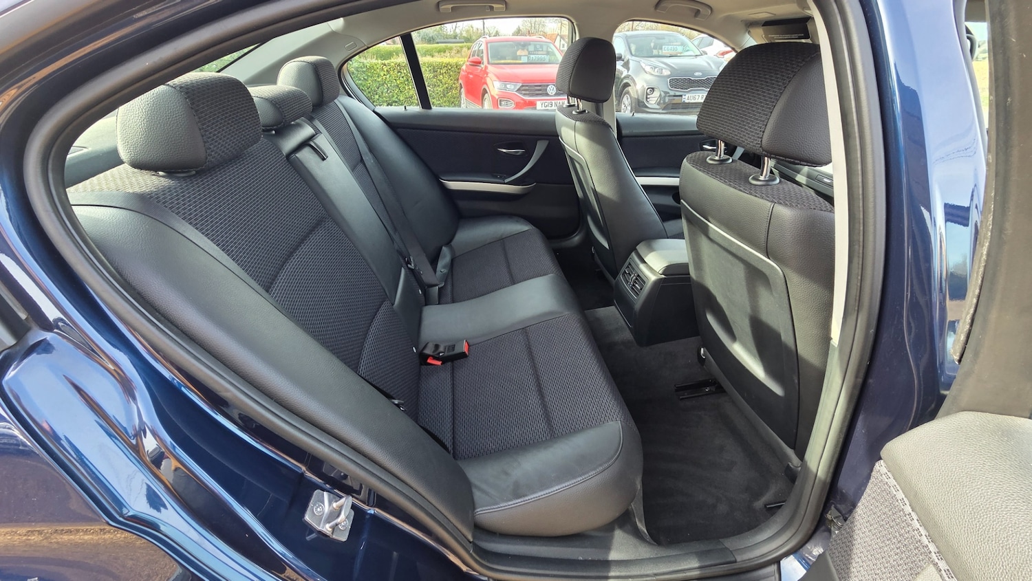 Used BMW 3 Series 2012 for sale - 77968593: Photo 11